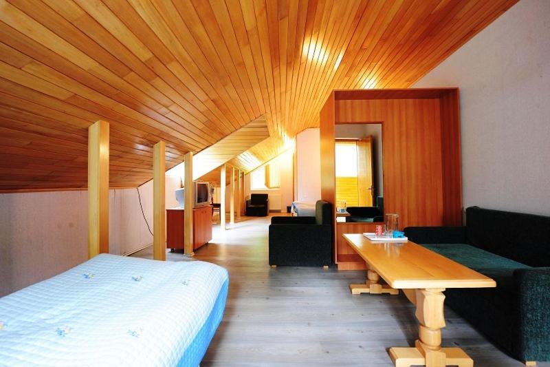 اتاق استاندارد سه تخته با بالکن, Nunisi Forest Hotel & Spa