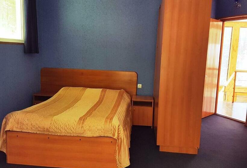 سوییت با چشم‌انداز کوه, Nunisi Forest Hotel & Spa