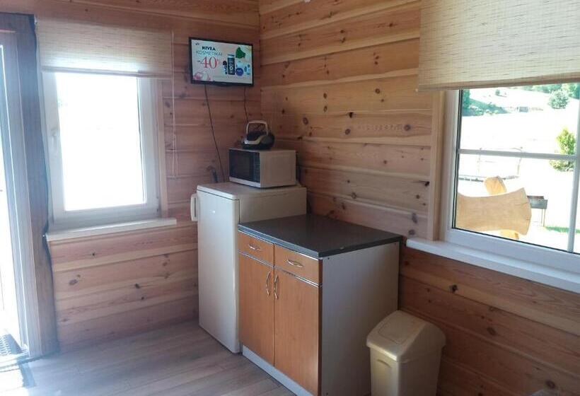 خانه 2 خوابه, Irvitos Sodyba