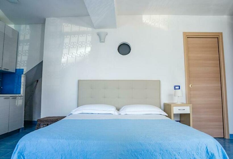 غرفة قياسية, La Maison De La Ville