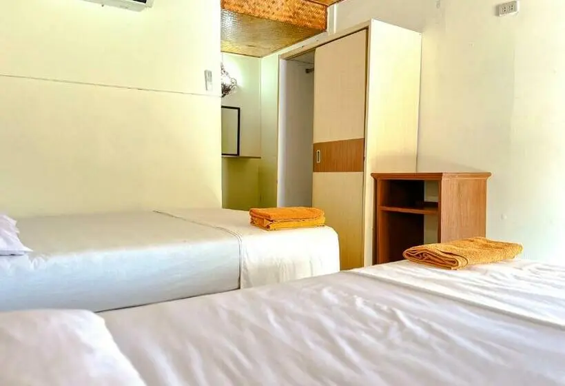 Chambre Triple Standard, Lux Guesthouse