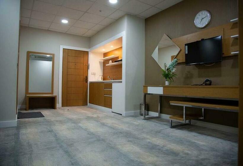 سوییت, Rawaz Hotel & Motel