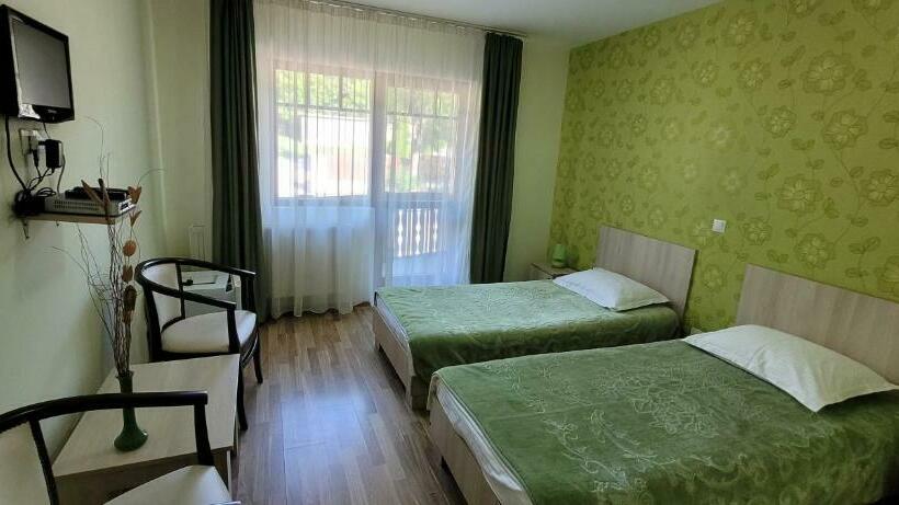 标准间带阳台, Complex Turistic Perla Trascaului