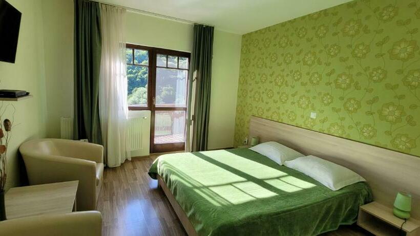 标准间带阳台, Complex Turistic Perla Trascaului