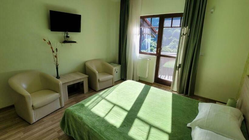 标准间带阳台, Complex Turistic Perla Trascaului