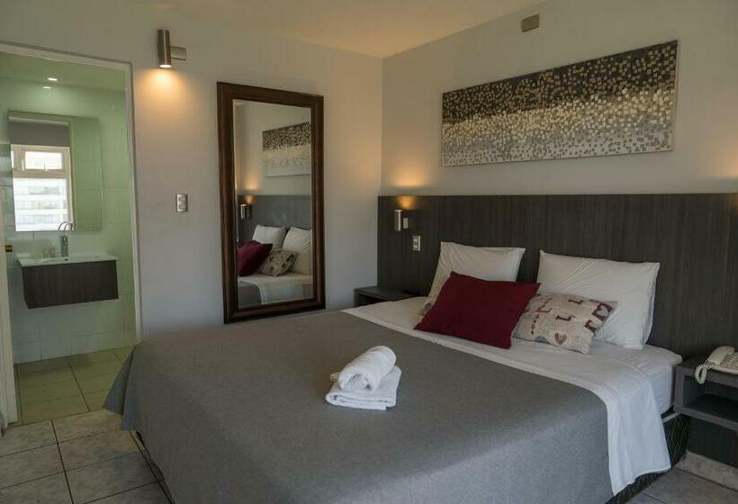 带大床的豪华间, Red Hotel Centric Santiago