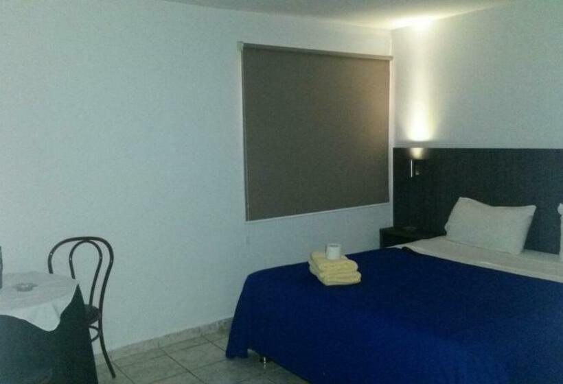 带大床的标准间, Red Hotel Centric Santiago