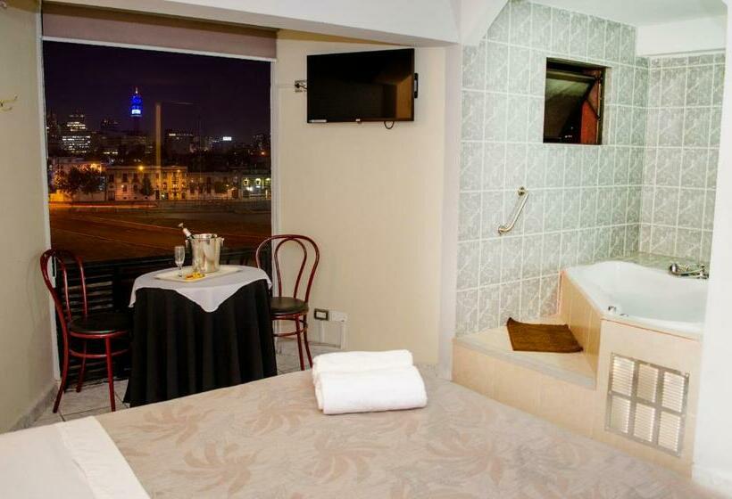 带大床的标准间, Red Hotel Centric Santiago