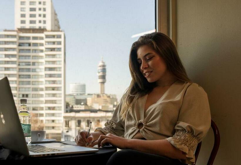 带大床的标准间, Red Hotel Centric Santiago