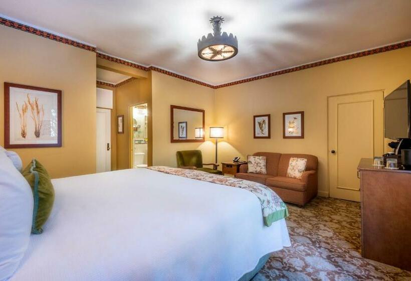 스탠다드 룸 킹사이즈 침대, The Ahwahnee