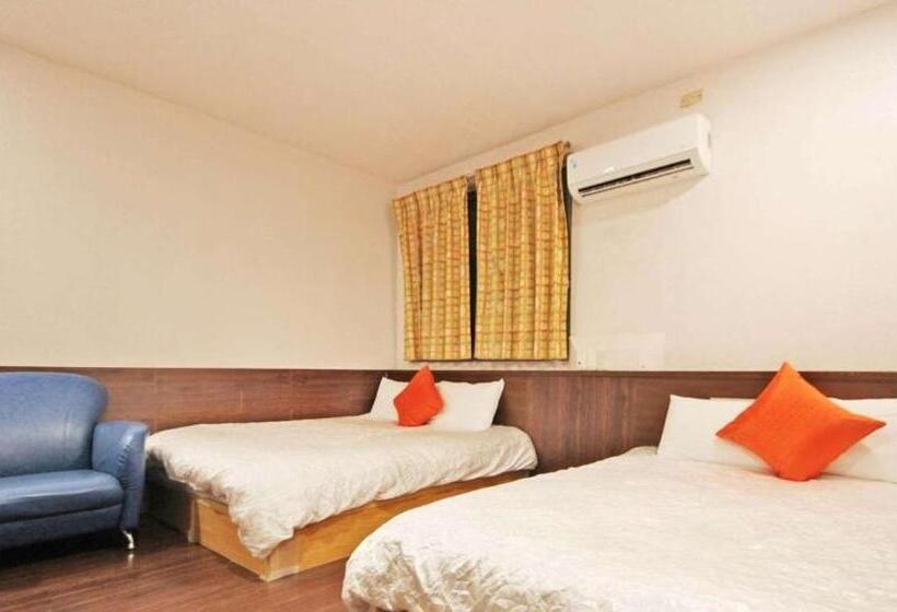 اتاق استاندارد چهار تخته, 日月潭  日月住館