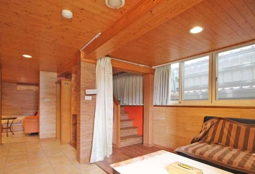 سوییت خانوادگی, 日月潭  日月住館