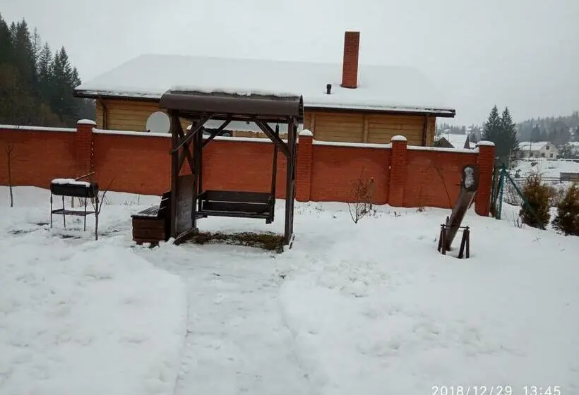 Economy Triple Room, Vodograi