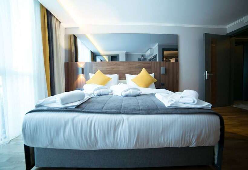 اتاق استاندارد, Anka City