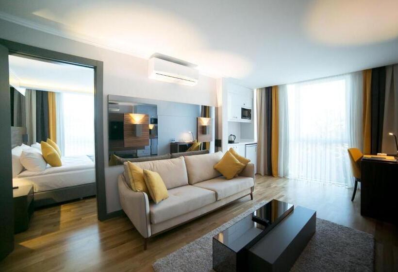 سوییت, Anka City