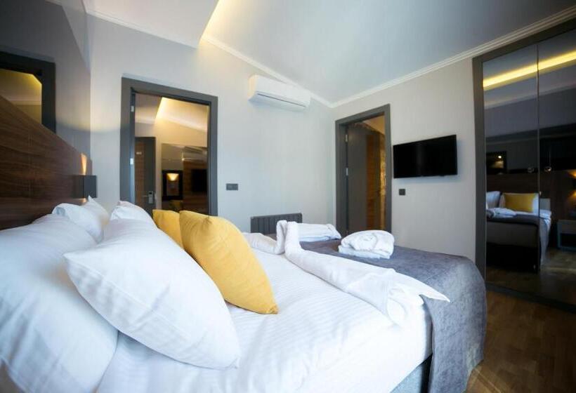 سوییت خانوادگی, Anka City