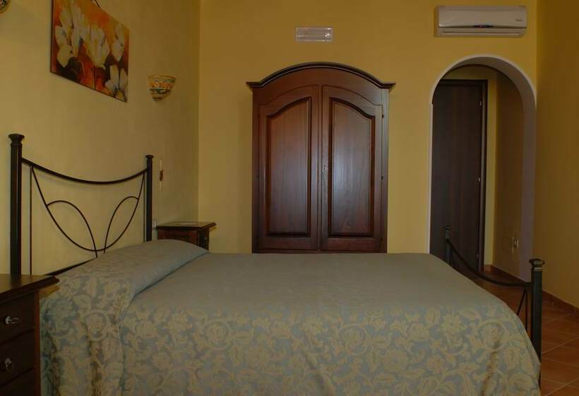 标准间, B&b Triskeles