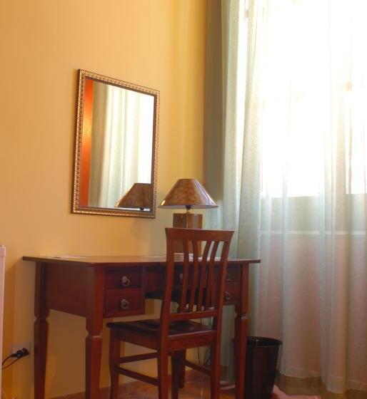 标准间, B&b Triskeles