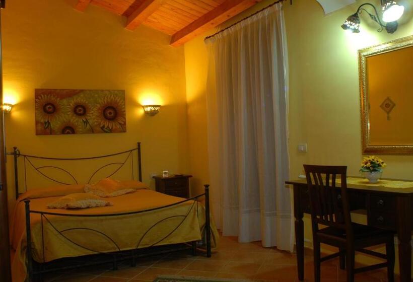 标准三人间, B&b Triskeles