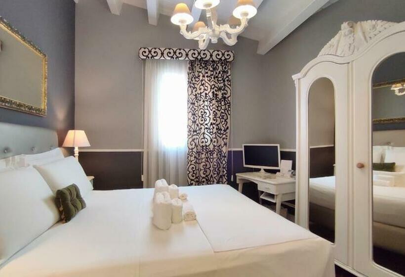 اتاق استاندارد, Dimora Bellini By Hotel Bellini Sas