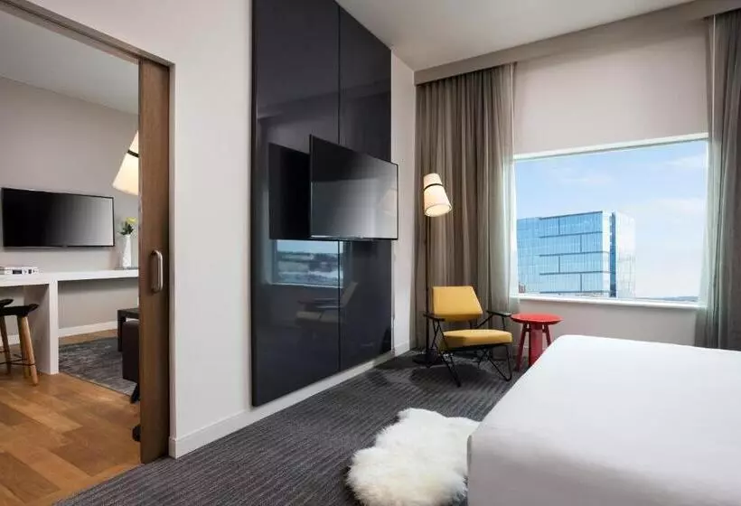 キングサイズベッドのスイートルーム, Hyatt Regency Bloomington   Minneapolis
