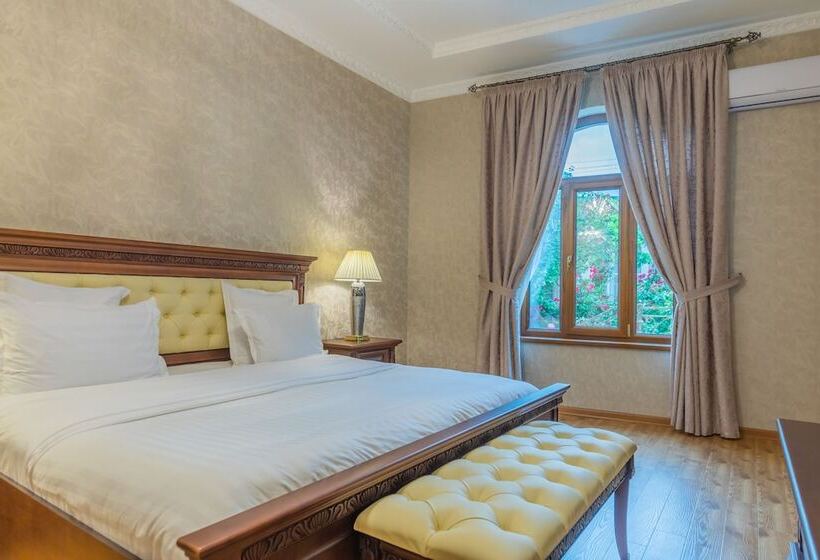 غرفة ديلوكس, L Argamak