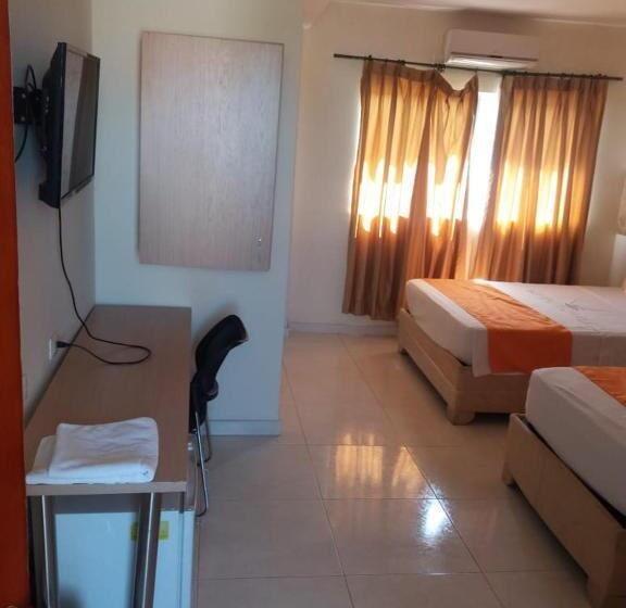 패밀리 룸, Rivera Del Mar