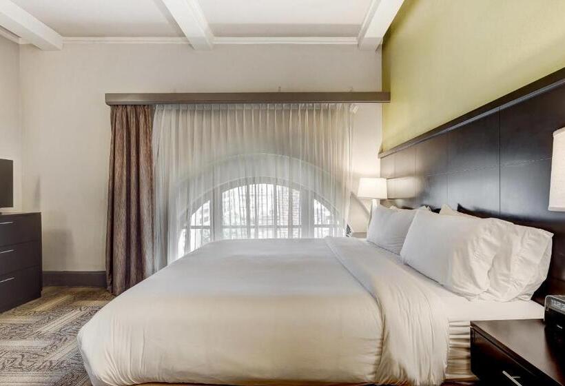 스위트 킹사이즈 침대, Staybridge Suites Baltimore   Inner Harbor, An Ihg