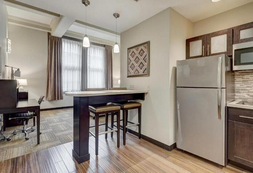 디럭스 스튜디오, Staybridge Suites Baltimore   Inner Harbor, An Ihg