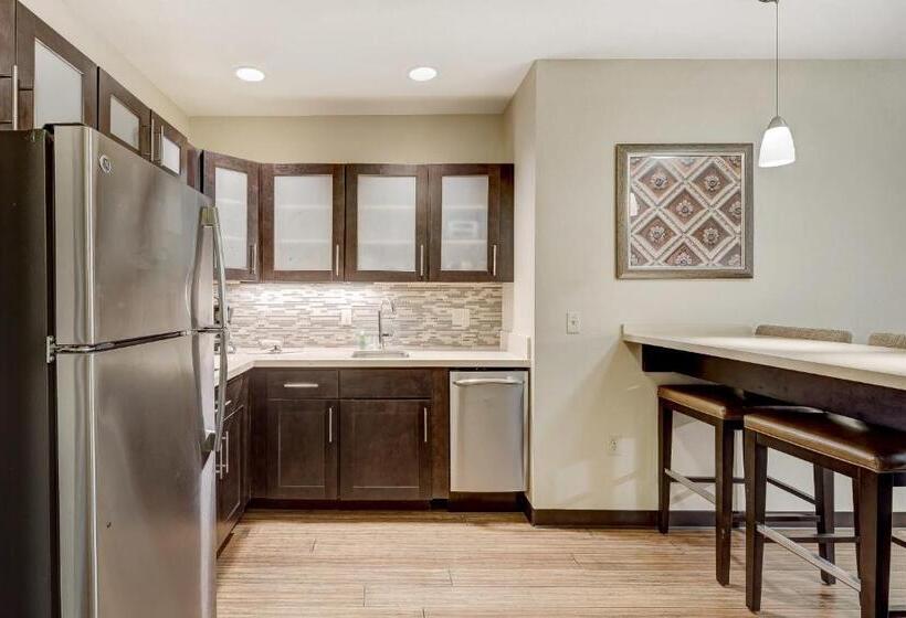 스위트, Staybridge Suites Baltimore   Inner Harbor, An Ihg