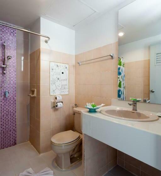 חדר דלוקס לשלושה, We Briza Hotel Chiangmai