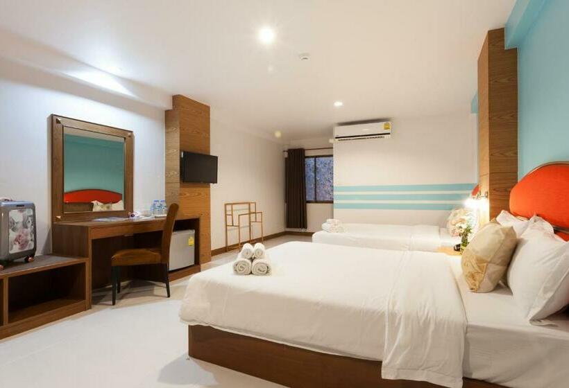 Семейный Номер, We Briza Hotel Chiangmai