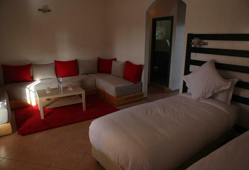 Chambre Standard Vue Piscine, Zerad