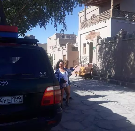 اتاق استاندارد یک نفره, Guest House Orzu