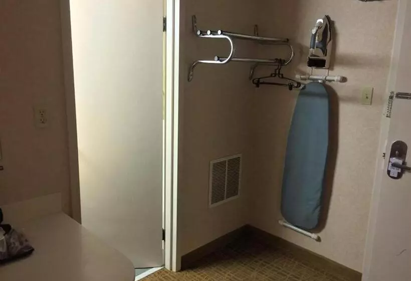 Deluxe-huone, Americas Best Value Inn & Suites Boise