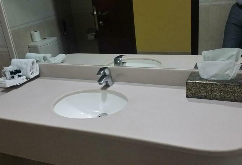 اتاق استاندارد, Aryana