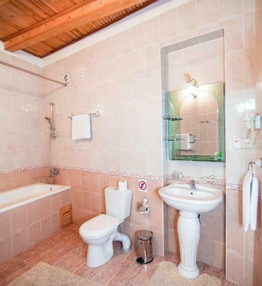 سوییت جونیور, Boutique Hotel Minzifa