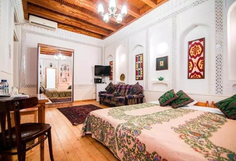 スタンダードトリプルルーム, Boutique Hotel Minzifa