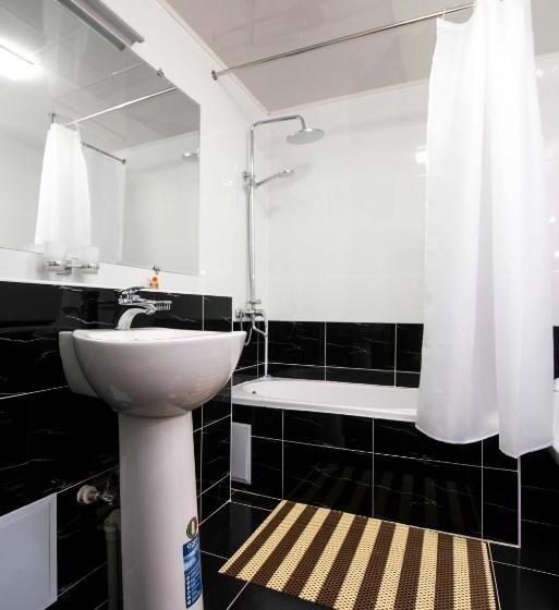 اتاق استاندارد یک نفره, Boutique Hotel Minzifa