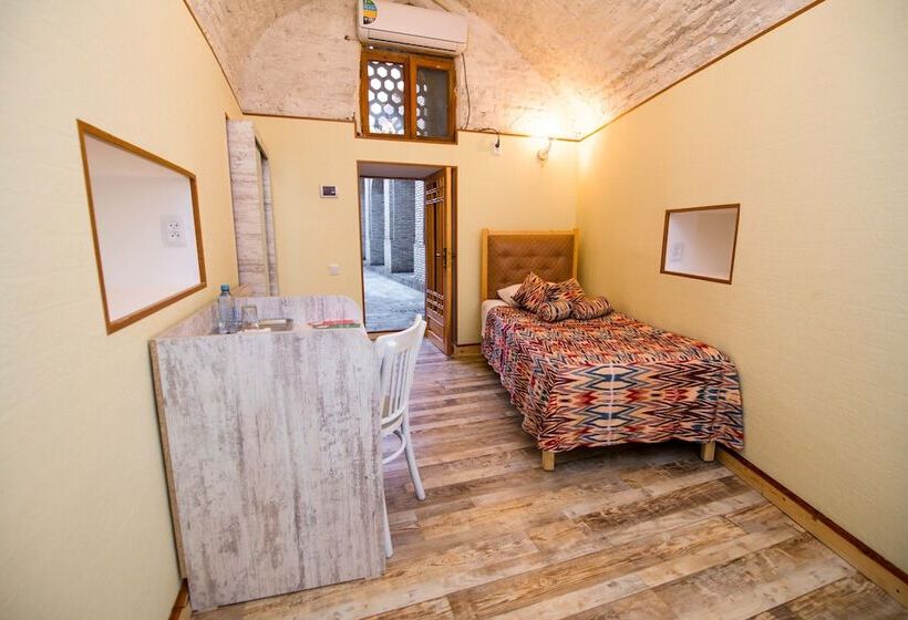 اتاق استاندارد یک نفره, Boutique Hotel Minzifa