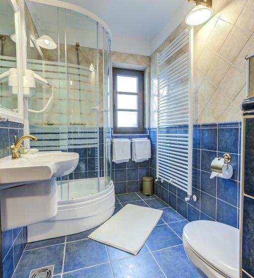 メゾネットスイート, Conacul Ambient