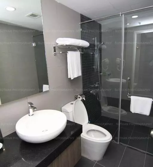 آپارتمان 1 خوابه, Nexus Business Suite
