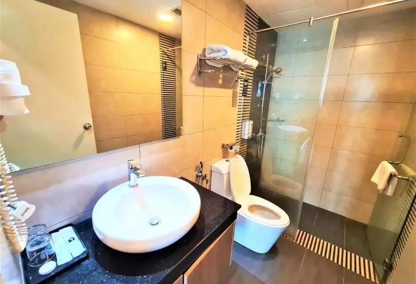 آپارتمان 1 خوابه, Nexus Business Suite