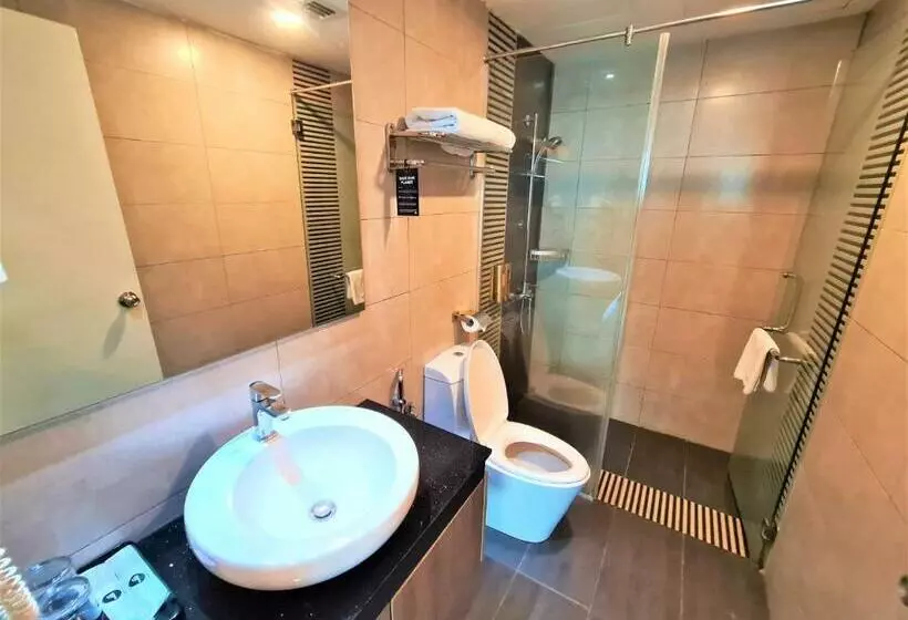 سوییت خانوادگی, Nexus Business Suite