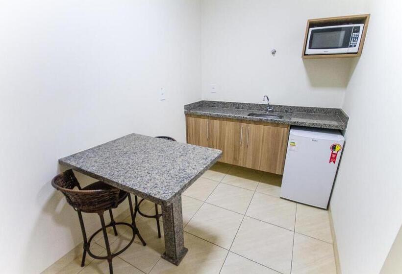 バルコニー付き１ベッドルームアパートメント, Revitalle