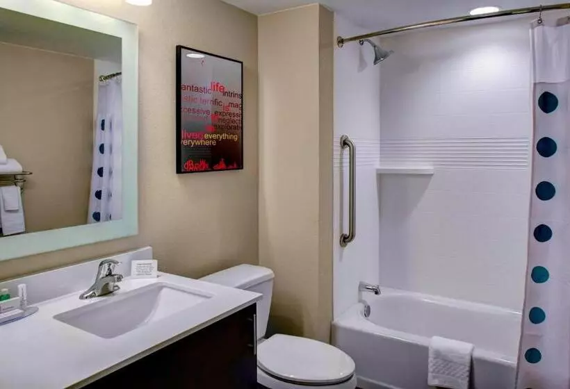 キングサイズベッドのスイートルーム, Towneplace Suites By Marriott Macon Mercer University