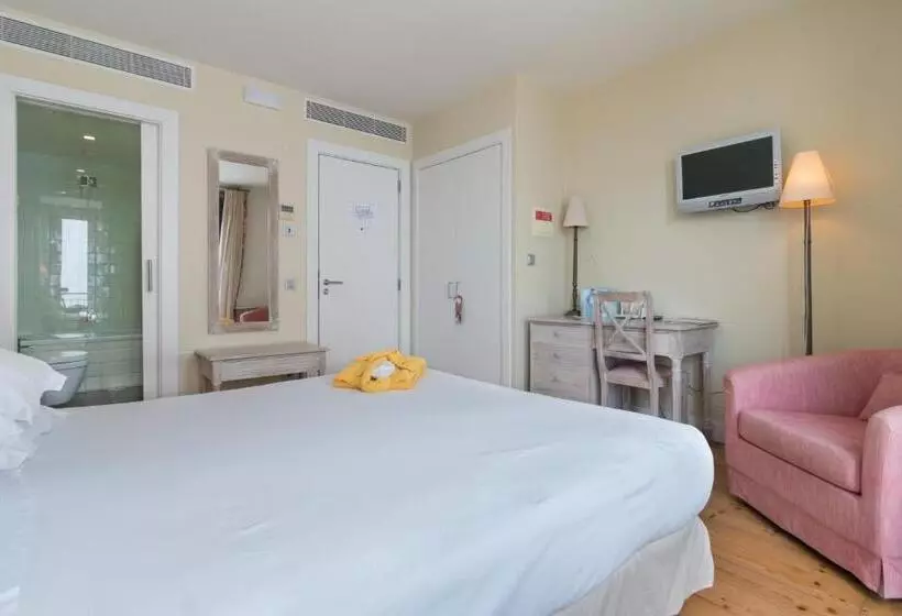 スタンダードインサイドビュールーム, Casa Do Medico De Sao Rafael