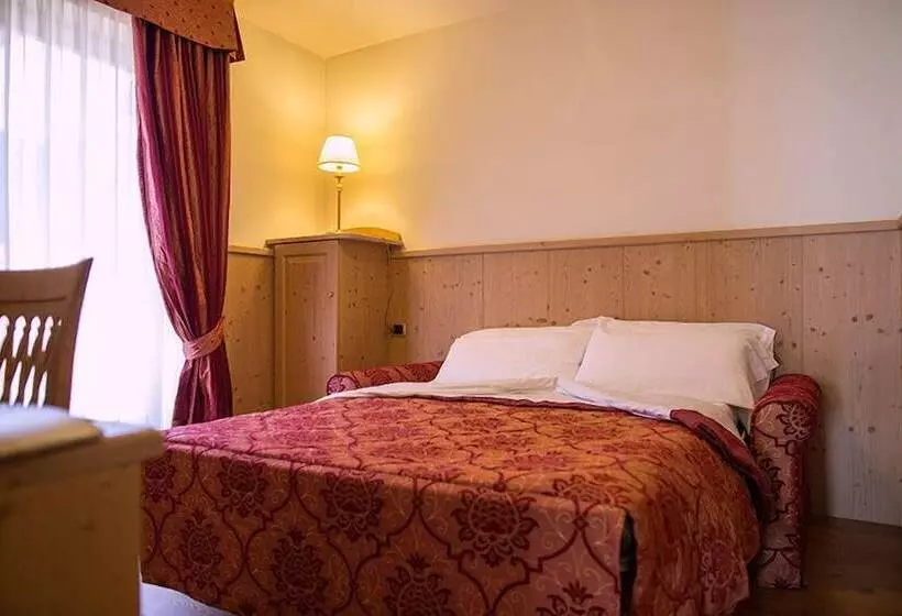 سوییت سوپریور, Beverly Alps Hotel & Spa