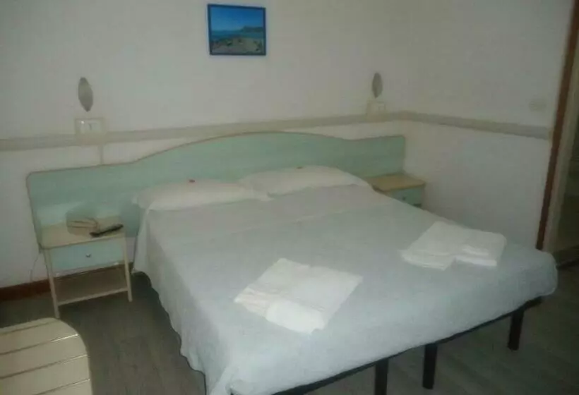 Standard-huone, Carol