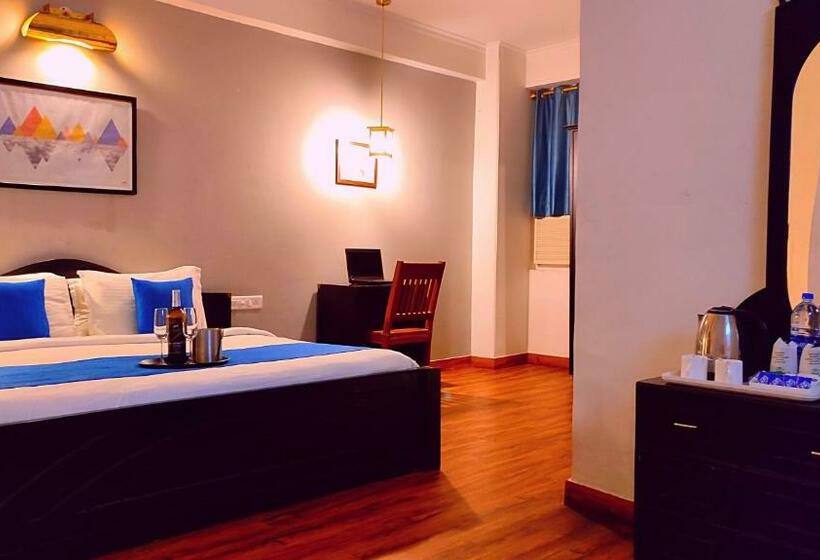 수피리어 룸, Dodas Palace By Asapian Hotels